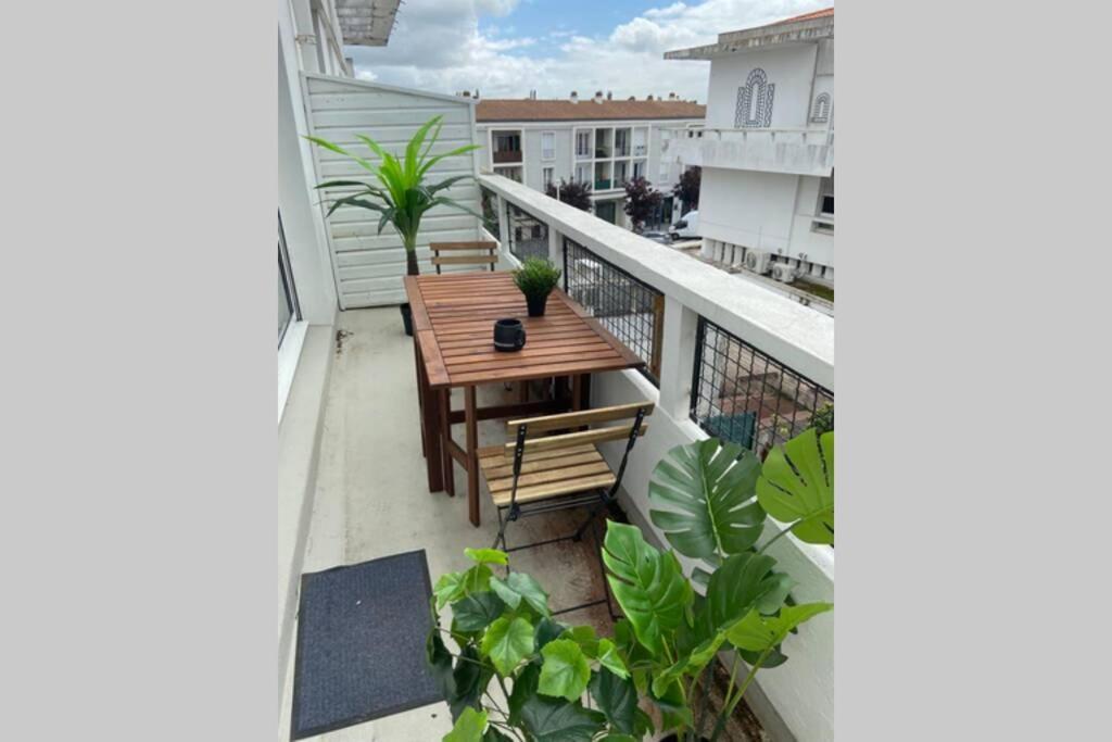 Royan 2P - Centre - 300M Plage Daire Dış mekan fotoğraf